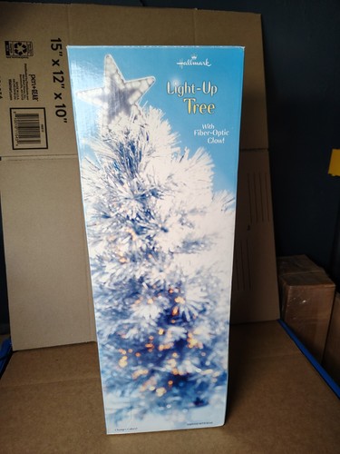 Nuovo albero hallmark - nuovo,